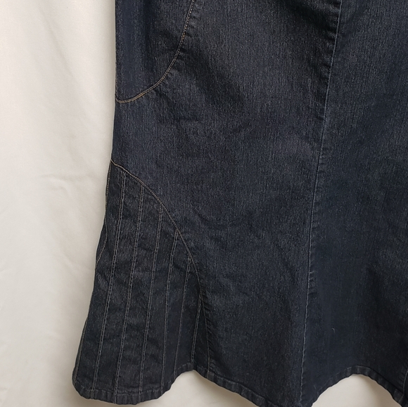 Women's Blue Denim Mermaid Jean Skirt 75T - Picture 4 of 5